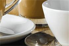 tea and coffe cups with saucers 