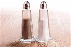 salt and pepper shakers placed side by side 