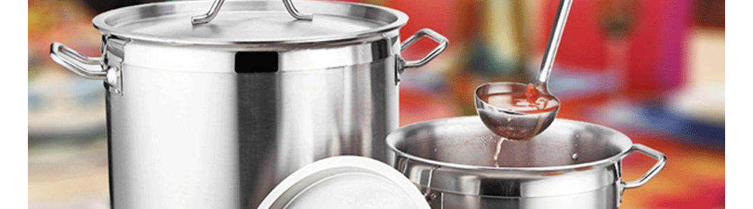 Catering size stainless steel saucepans, boiling pans and stock pots 