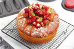 cake on a cooling tray 