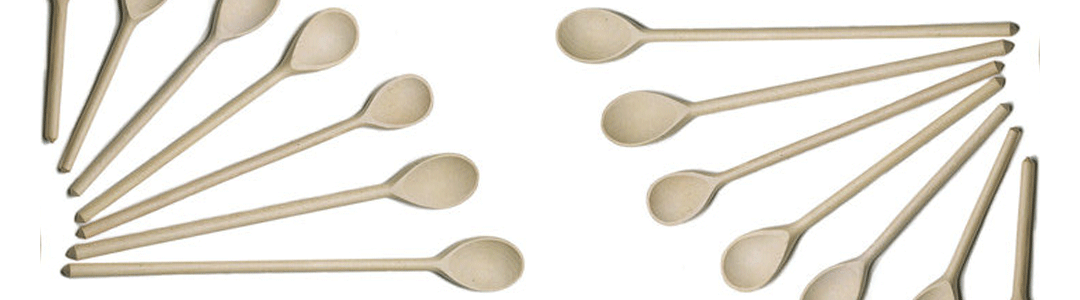 wooden spoons placed sided by side 