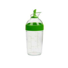 little salad & herb shaker